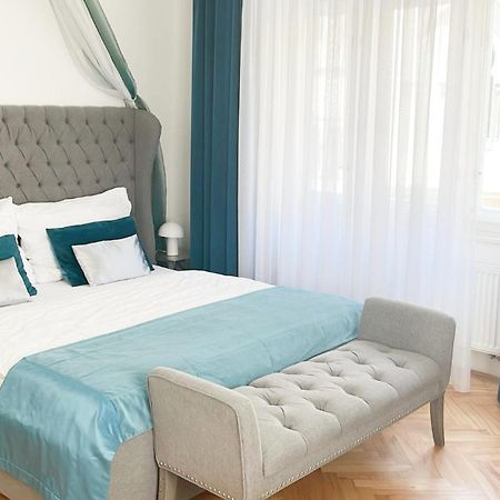 Gold Art Apartments Прага Экстерьер фото