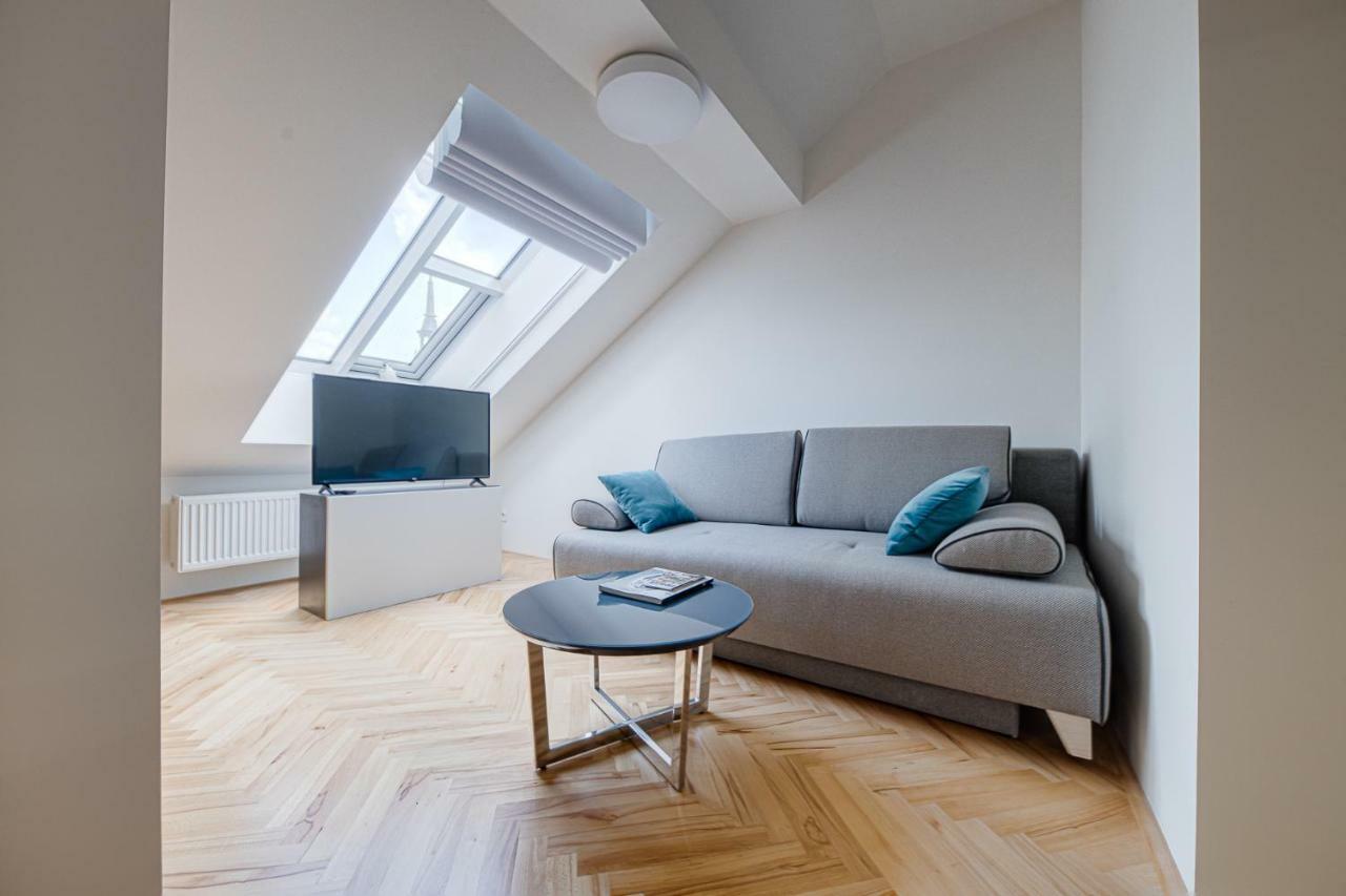 Gold Art Apartments Прага Экстерьер фото
