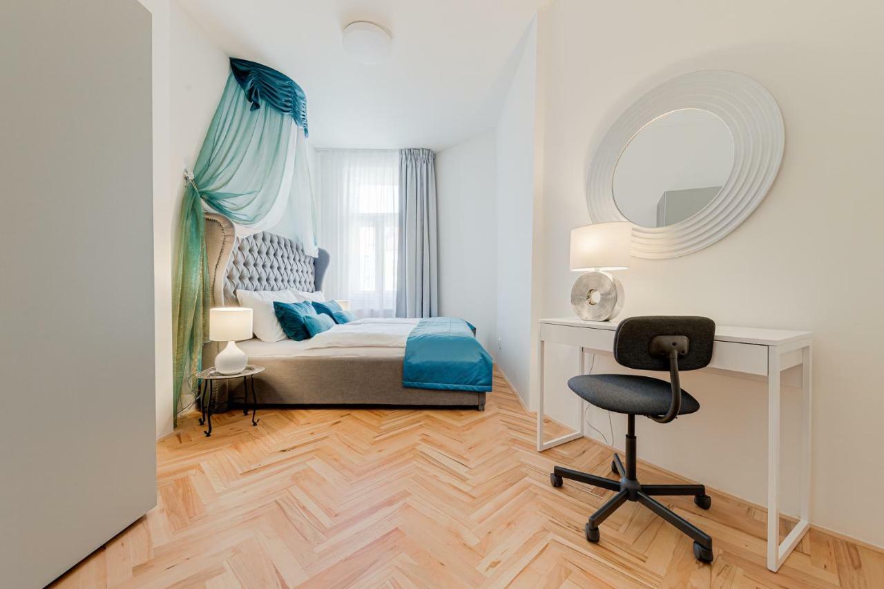 Gold Art Apartments Прага Экстерьер фото