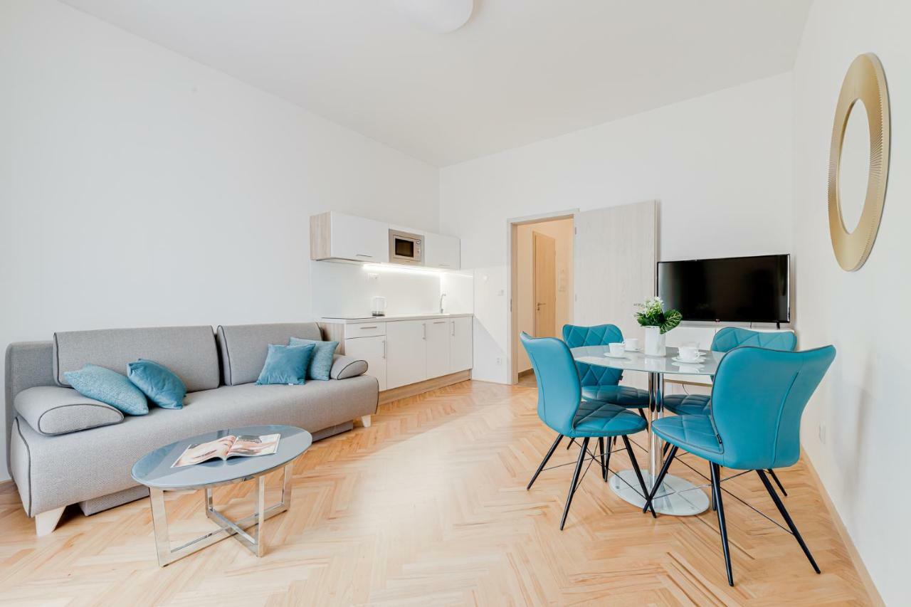 Gold Art Apartments Прага Экстерьер фото
